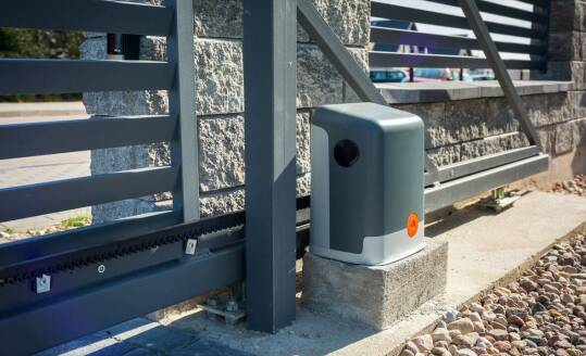 Funkcjonalność bram przesuwnych w kontekście nowoczesnych konstrukcji