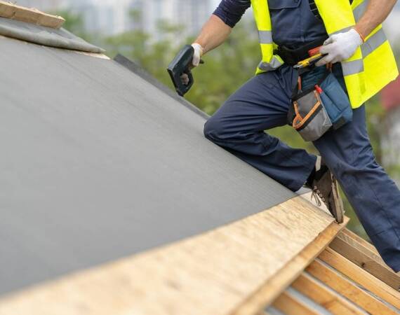 Jakie usługi dodatkowe oferują firmy specjalizujące się w dekarstwie?