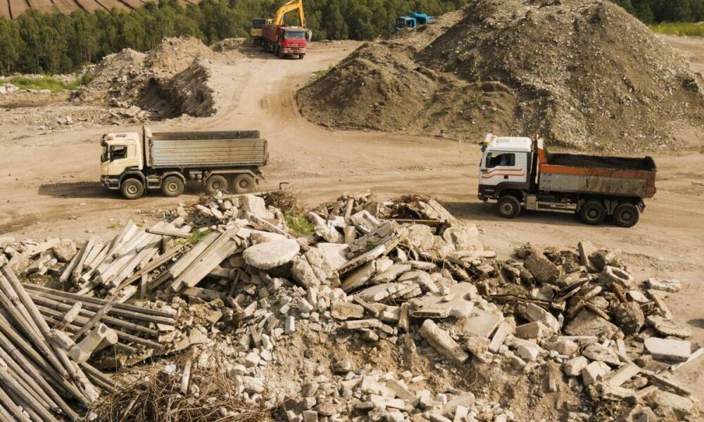 Kiedy wynajem kontenera na odpady budowlane jest najbardziej opłacalny?