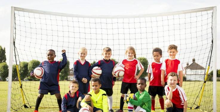 Jakie zajęcia dodatkowe oferuje niepubliczne przedszkole naukowe?