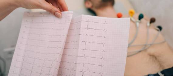 Nierówne bicie serca – jakie badania mogą pomóc w diagnozie?
