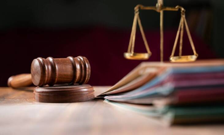 Licytacje komornicze w Warszawie: Jakie są najnowsze regulacje prawne?