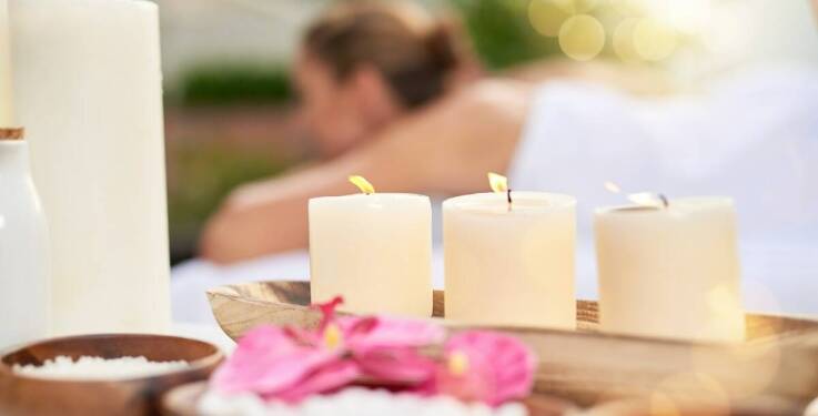 Zabiegi na twarz dla przyszłych mam – co warto wybrać?