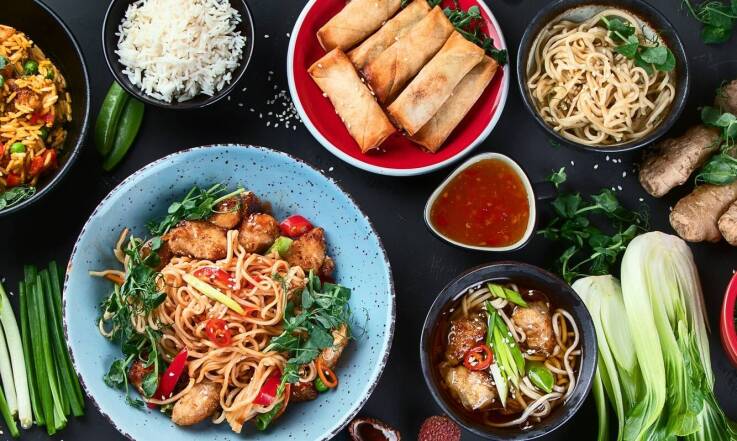 Czym się wyróżnia kuchnia nepalska?