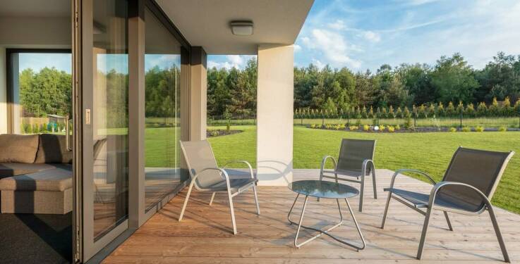 Relaks w Sarbinowie: noclegi z widokiem na morze dla całej rodziny