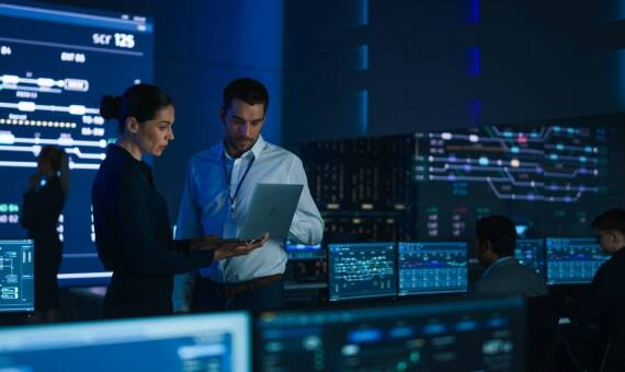 Optymalizacja tras w transporcie międzynarodowym – klucz do efektywności frachtu