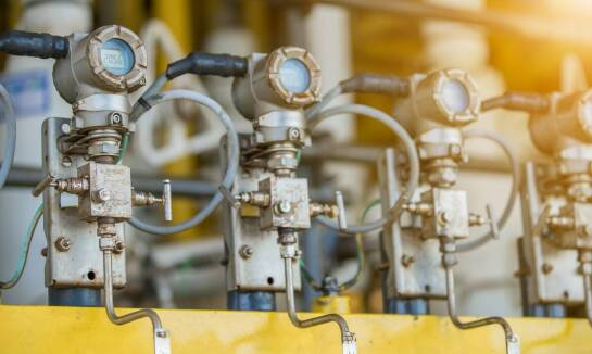 Systemy monitoringu i kontroli w zbiornikach na paliwo lotnicze