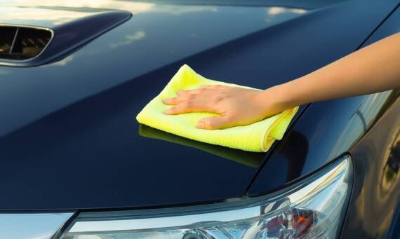 Ochrona lakieru przed promieniowaniem UV - jakie metody stosować?