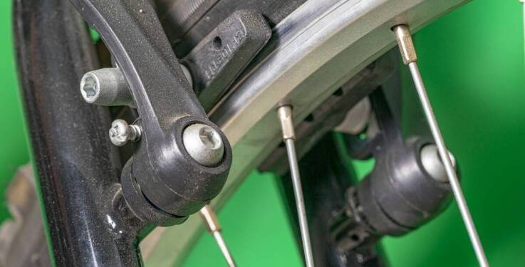 Jakie części rowerowe są kluczowe dla efektywnego hamowania?