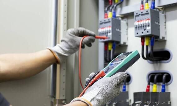 Znaczenie dokładności w diagnozowaniu układów elektrycznych maszyn