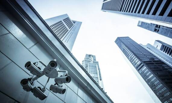 Cctv poznań jako element strategii bezpieczeństwa w budynkach użyteczności publicznej