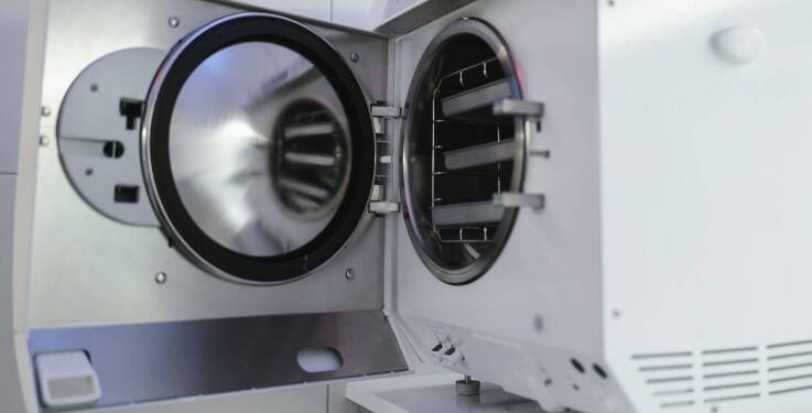 Bezpieczeństwo użytkowania komór normobarycznych w instytucjach medycznych