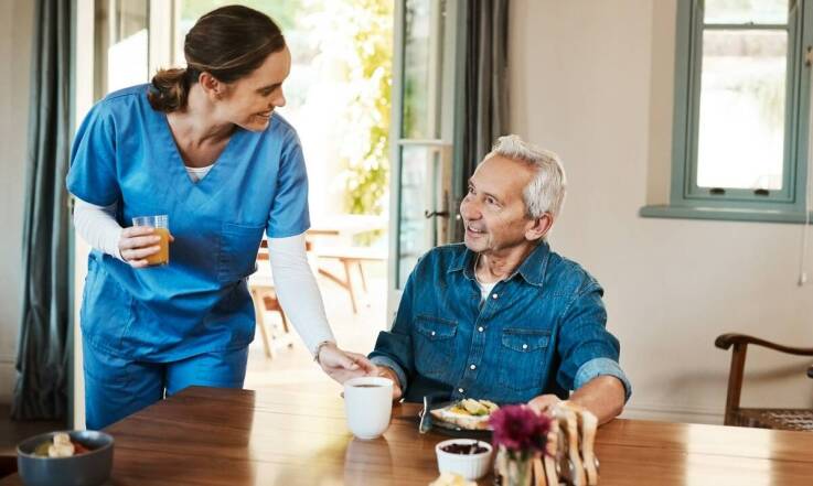 Co warto wiedzieć o pracy w niemieckiej opiece domowej bez języka?