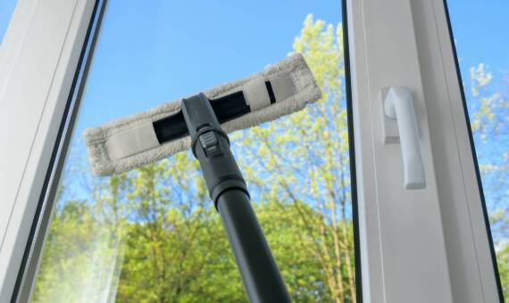 Jak odkurzacze parowe mogą zrewolucjonizować sprzątanie dużych obiektów?
