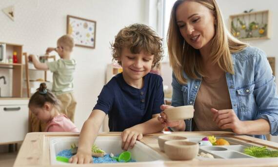 Jak profesjonalna kadra nauczycielska w przedszkolu Zabierzów wspiera rozwój dzieci?