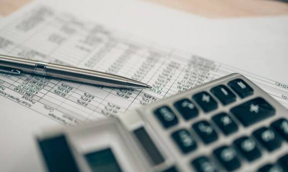 Jak radca prawny może pomóc wycenić składniki majątku do podziału?