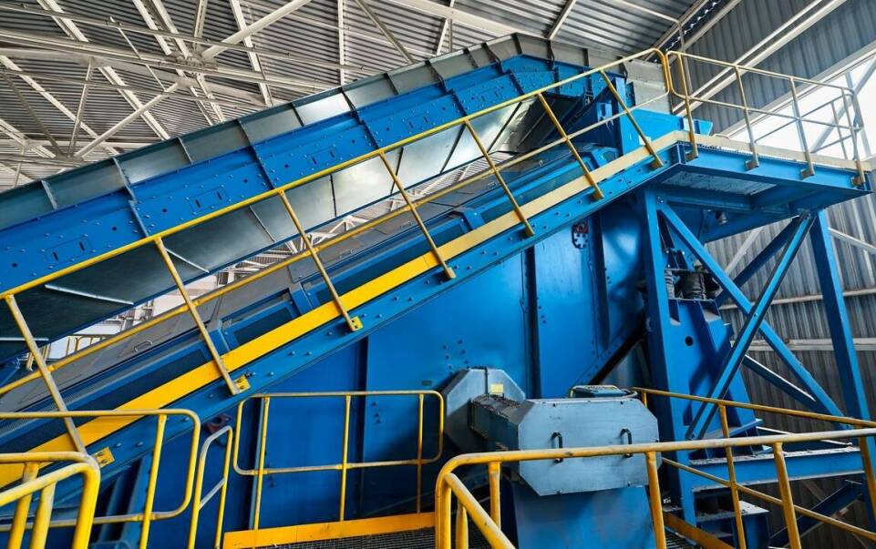 Nowoczesne technologie w rozdrabniaczach gabarytów a zrównoważone budownictwo