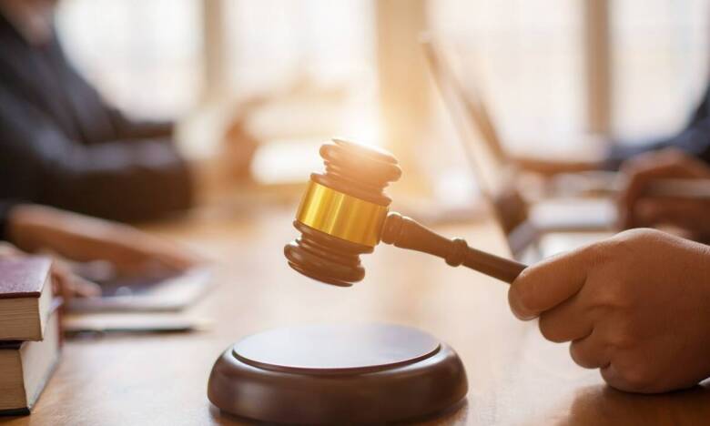 Jakie są wyzwania związane z egzekucją z nieruchomości?