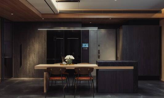 Jakie meble kuchenne najlepiej sprawdzą się w małych przestrzeniach?