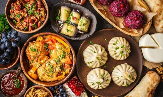 Tradycyjne polskie potrawy w cateringu Bieruń: Smak, który przyciąga uwagę