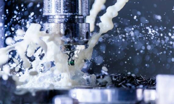 Jakie korzyści przynosi stosowanie nowoczesnych preparatów smarnych?