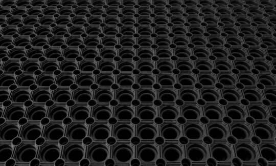 Wykładzina do bagażnika a jej wpływ na bezpieczeństwo transportu bagażu