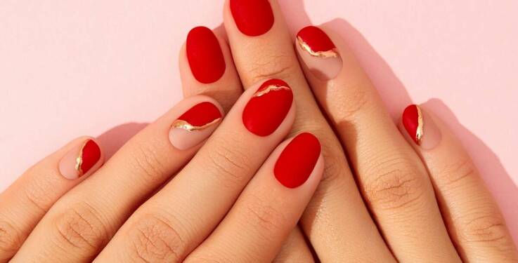 Efekty manicure hybrydowego – trwałość i piękno przez długi czas