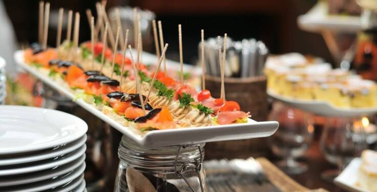 Jakie smaki i aromaty dominują w naszym menu na imprezy okolicznościowe?