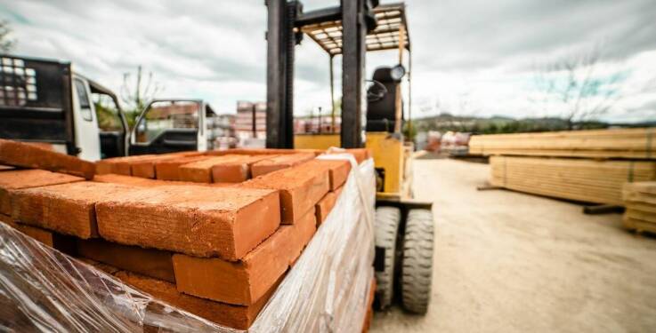 Jakie materiały są najlepsze do produkcji trwałych i niezawodnych rynien?