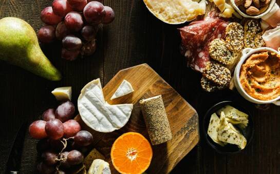 Menu wegetariańskie na imprezy okolicznościowe – tradycja w nowym wydaniu