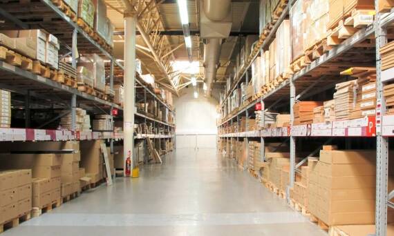 Jak hurtownia budowlana zary wspiera realizację projektów budowlanych?