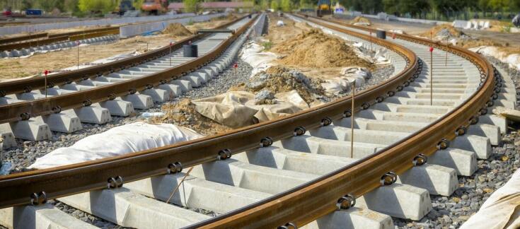 Kozły oporowe – bezpieczeństwo i stabilność torowisk