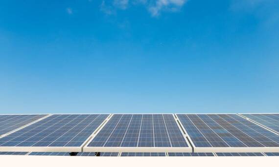 Innowacyjne rozwiązania w konstrukcjach na dachy płaskie pod fotowoltaikę