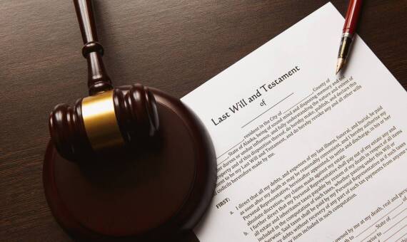 Jakie są kluczowe aspekty współpracy z radcą prawnym przy postępowaniach spadkowych?