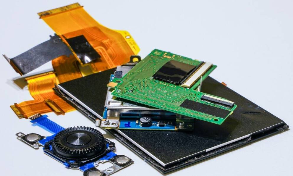 Naprawa aparatów cyfrowych – jakie technologie stosujemy?