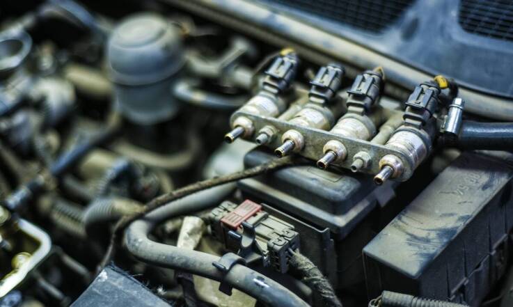 Zanieczyszczone wtryskiwacze: jak wpływają na komfort jazdy?