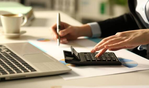 Rejestry VAT – jak księgowa Raciąż może ułatwić przedsiębiorcom ich prowadzenie?