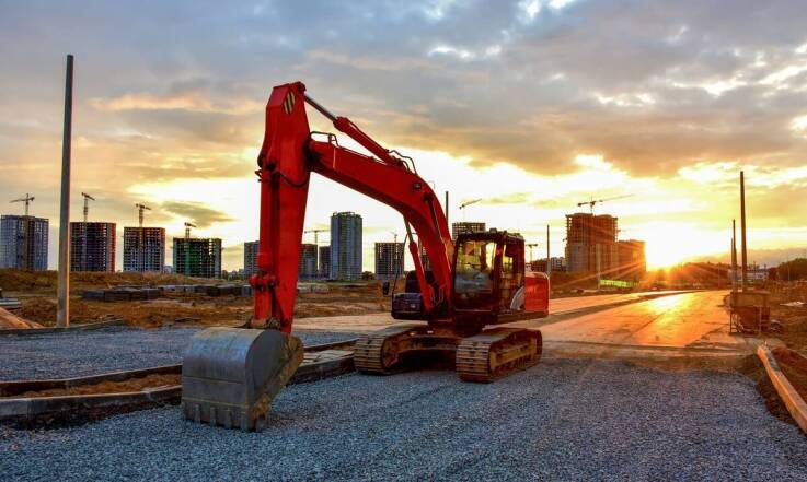 Jak lustra drogowe mogą pomóc w zarządzaniu ruchem na placach budowy?