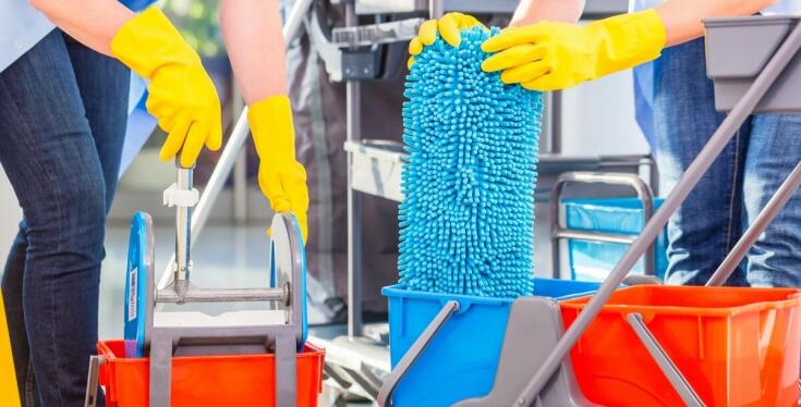 Optymalizacja procesów sprzątania dzięki nowoczesnym czyściwom przemysłowym