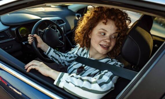 Jak jazdy doszkalające w Poznaniu pomagają w redukcji stresu za kierownicą?