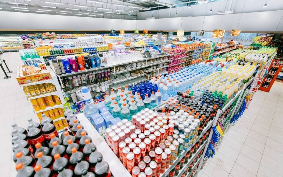 Sklep z chemią basenową: jak wybrać odpowiednie preparaty do balii?