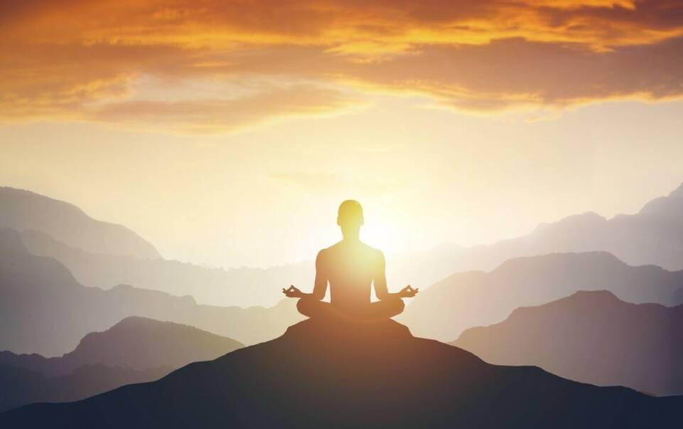 Jak programy wellness w górach wspierają zdrowy styl życia uczestników?