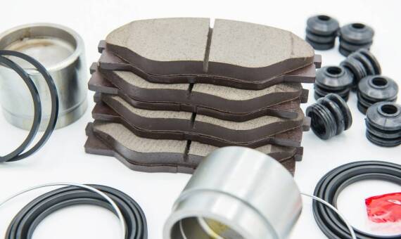 Zastosowanie PTFE w hamulcach przemysłowych: trwałość i niezawodność