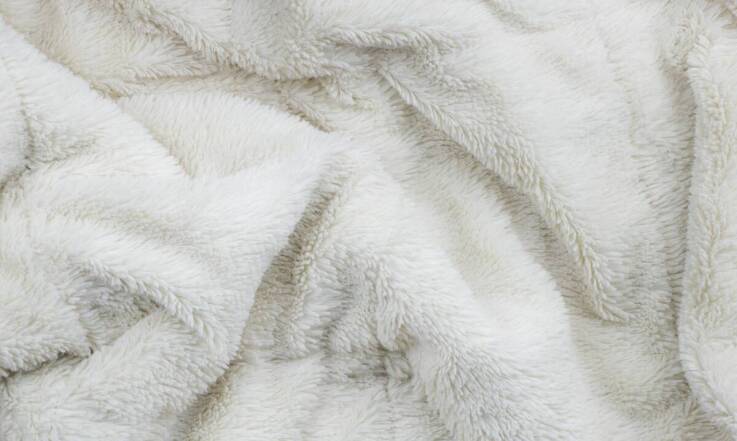 Jak dbać o ubrania z dresówki drukowanej premium, by służyły na długo