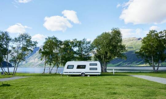 Pokaż kampery" – jak wybrać model idealny dla siebie?