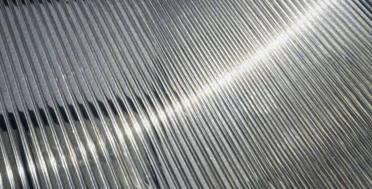 Wpływ zastosowania poliwęglanu komorowego na funkcjonalność wyłazów dachowych