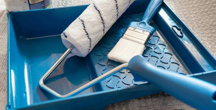 Jakie korzyści oferuje profesjonalne malowanie i tapetowanie?