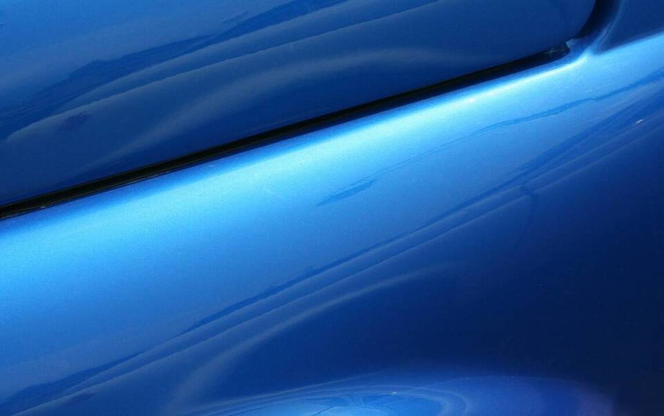 Jakie są korzyści z szybkiego naprawiania wgnieceń po gradobiciu?