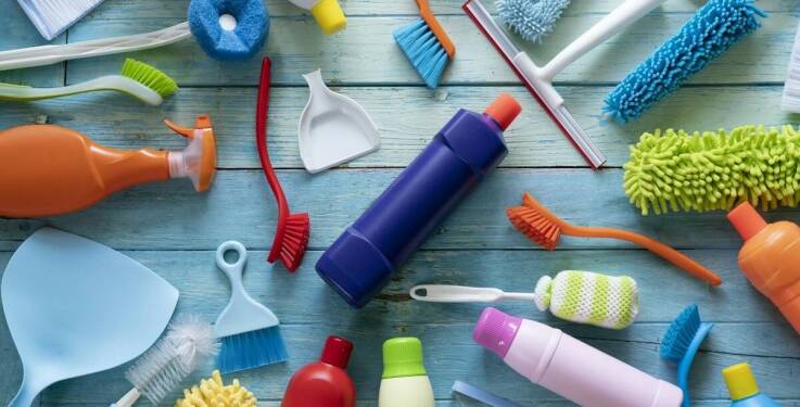 Które środki do basenów wspomagają proces koagulacji w wodzie?