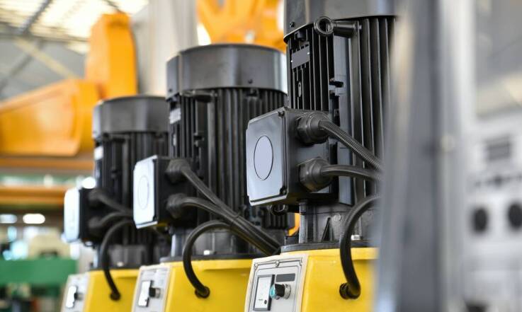 Jak dobrać odpowiednią pompę hydrauliczną do specyfiki pracy?